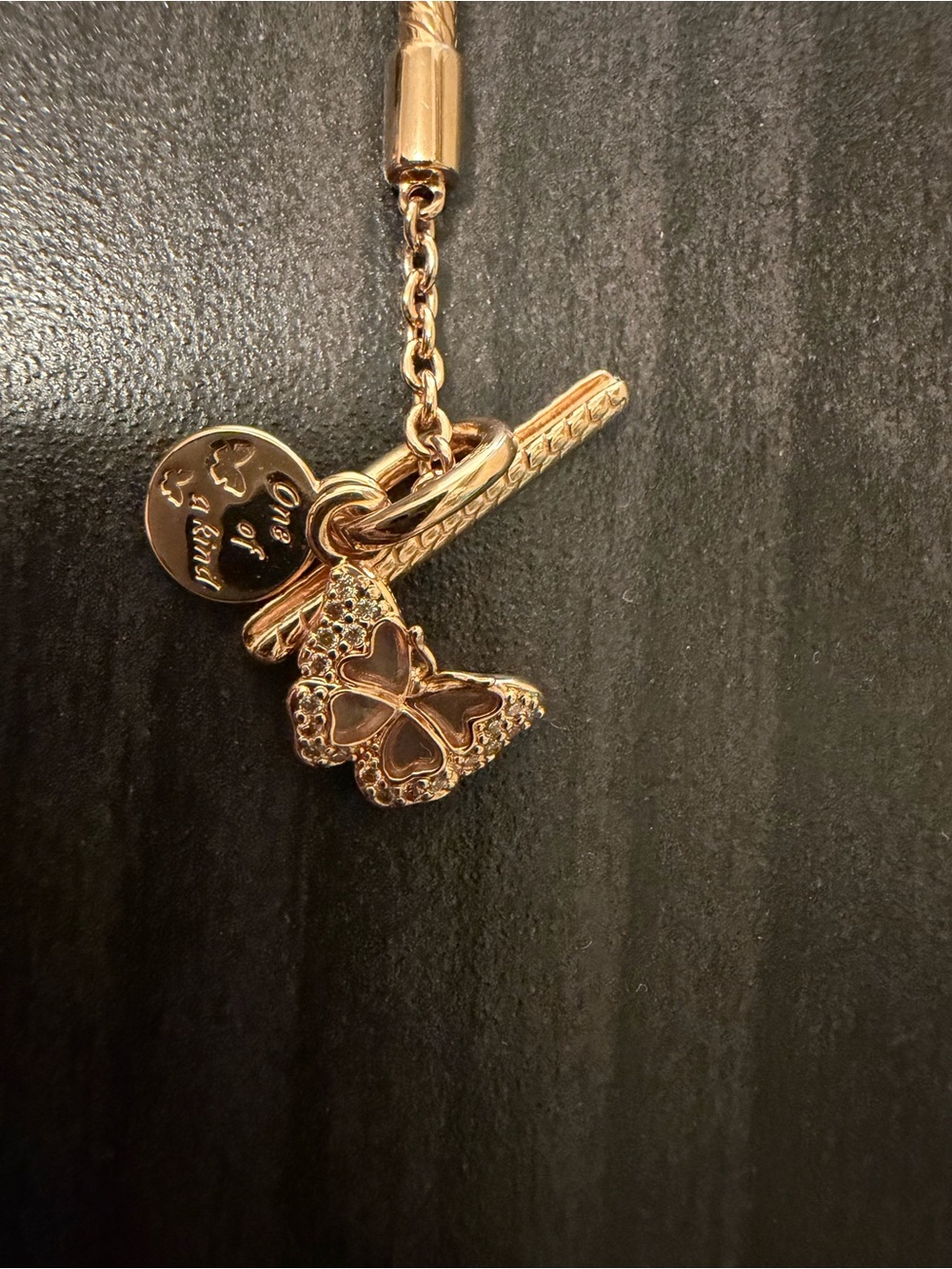 Pandora rose gold charm bracelet - Picture 2 of 9